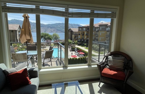 Westbank Condo | Lakefront, pool, hot tub, exc room. Book now for Aug 22 x 6 days and Sept 2026