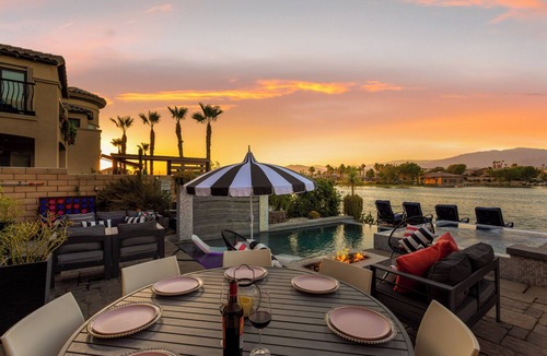 Terra Lago House | Lakefront Pool Retreat - Coachella Chic Terra Lago