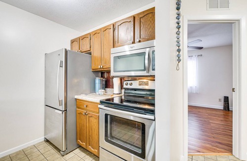 Port Clinton Condo | Lakefront Port Clinton Condo w/Boat Dock & Slip!