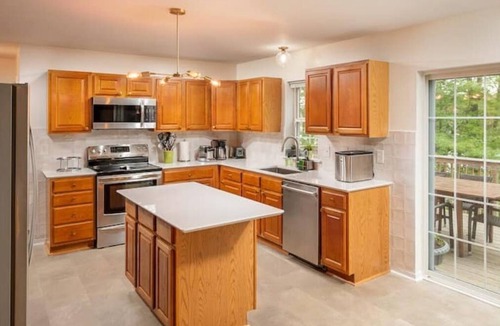 Tobyhanna House | Lakefront - Private Dock, Pool, Boat, Kayaks, Fire Pit, Game Room