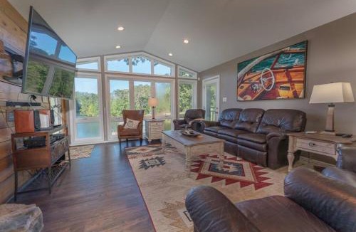 Goodview House | Lakefront Retreat with Game Room Hot Tub and Gym