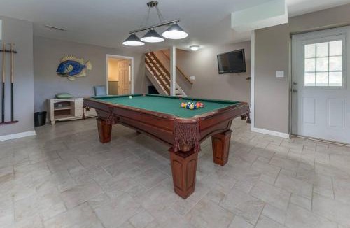 Goodview House | Lakefront Retreat with Game Room Hot Tub and Gym