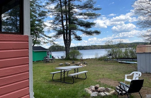 Northwood Cottage | Lakefront Secluded Cottage in Northwood, New Hampshire