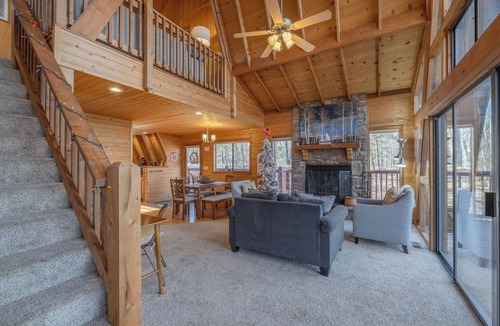 Innsbrook Ski Chalet | Lakefront Timberline Chalet by Innsbrook Vacations!