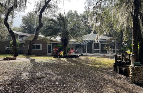 Silver Springs House | Lakefront Vacation home in Ocala National Forest
