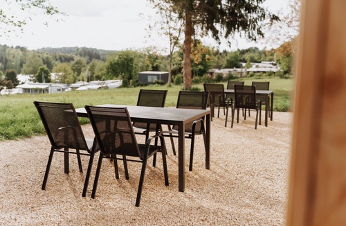 Ellenberg House | Lakefront vacation rental in Ellwangen with beach access & great views