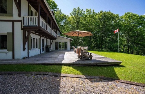 Ryerson Cottage | Lakefront Vana Cottage At Lake Cecebe, Burk's falls