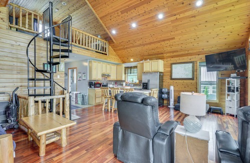 Three Mile Bay Cottage | Lakefront Views & Private Yard: Three Mile Bay Gem