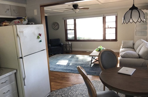 Plainwell House | Lakefront Walkout Cottage, Beach, Dock, Kayaks, Sunsets on Pine Lake! 🐚🐟