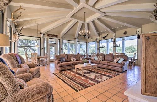 Lissie Villa | Lakefront Wallis Ranch w/Private Beach & Patio!