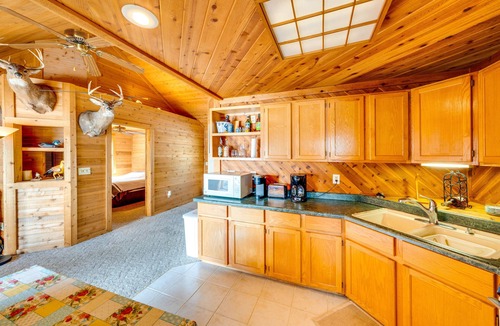 Point Comfort Okauchee Cottage | Lakefront Wisconsin Escape w/ Boat Dock & Kayaks!