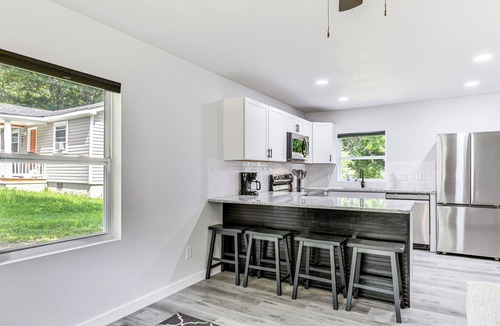 Huntersville House | Lakegoer's Retreat in Huntersville ~ 7 Mi to Water