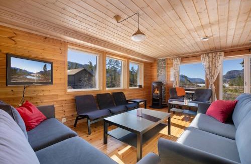 Kviteseid Resort | Lakehouse 14p With Sauna By the Water