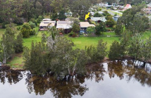 Erowal Bay House | Lakehouse at Erowal Bay