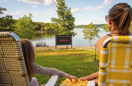 Lampe House | Lakehouse · Pool · Hot Tub · Games · Sleeps 18