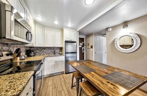 South Lake Tahoe Condo | Lakeland Village #310 Modern 1 bedroom+loft
