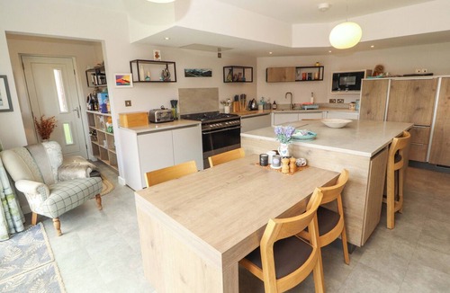 Portinscale House | LAKES VIEW, pet friendly, luxury holiday cottage in Keswick