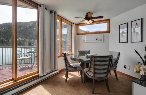Lakeside Village House | Lakeside 1481 by SummitCove Lodging in Colorado
