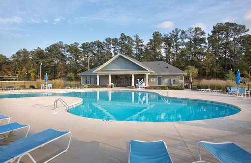 Santee Condo | Lakeside Bliss: 3BR Suite at Wyndham Lake Marion