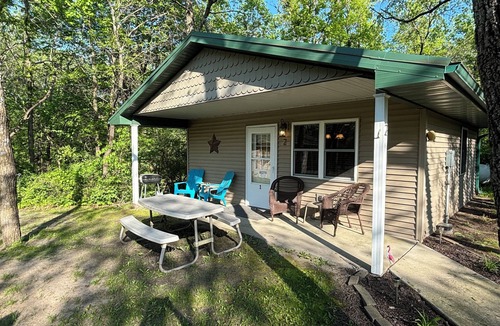 Manchester Cabin | Lakeside Cabin 2 - Perfect Retreat at Enriched Cabins & Resort on Lake Delhi