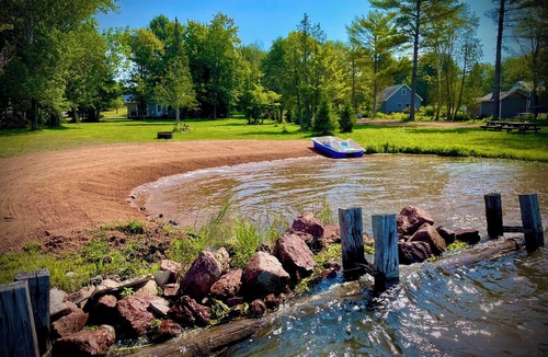 Lake Linden House | Lakeside Cottage Just Off Snowmobile/ATV Trail!