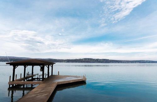 Rushville House | Lakeside Escape 9-Bedroom Home with Stunning Views