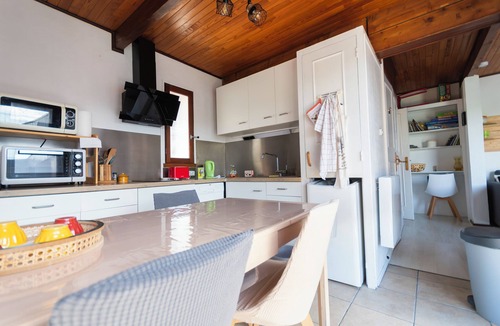 Vernet-la-Varenne House | Lakeside gite