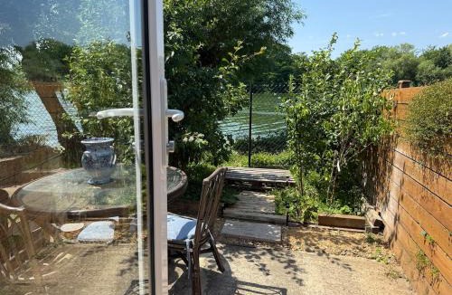 West Hendon House | Lakeside Haven