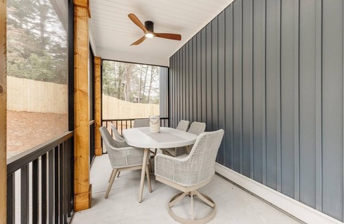 Westminster House | Lakeside Haven- Lake Hartwell, Sleeps 8
