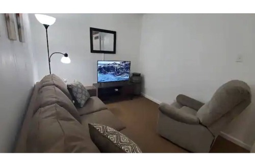 Stendal Cottage | Lakeside Home near Santa Claus & Holiday World