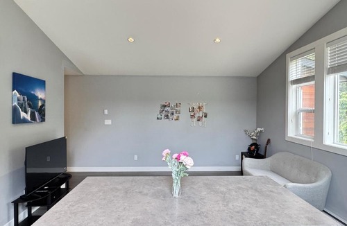 Langford House | Lakeside Home on Second Floor