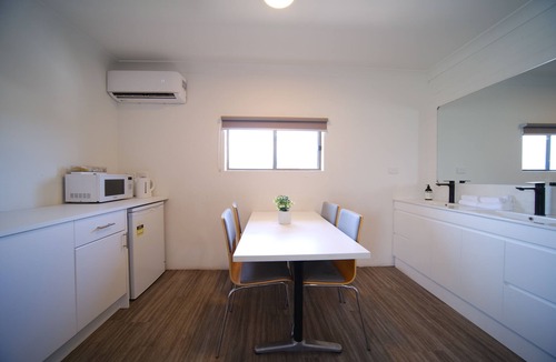 Windang Hotel | Lakeside Inn Illawarra