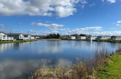 Flookburgh Resort | Lakeside location, sleeps 8, 3 bedrooms, fully glazed wrap around decking, Haven Lakeland, Lake District