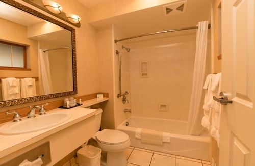 Chelan Cabin | Lakeside Lodge and Suites