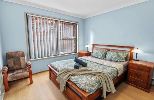 Karraganbah House | Lakeside Lodge