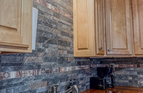 Hammond Apartment | Lakeside Loft on Black Lake