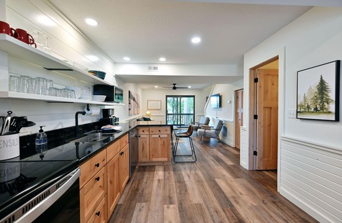 Webb Lake Condo | Lakeside Mudding Bear Condo: Beach, Sauna, Club Room, Private Balcony