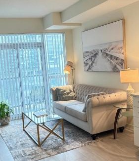 Humber Bay Shores Apartment | Lakeside Retreat