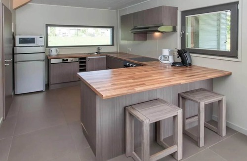 Froidchapelle Villa | Lakeside Stay with Sauna