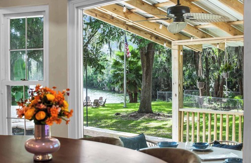Talahi Island House | Lakeside Talahi Retreat: 5BR+Apt | Pool & Hot Tub