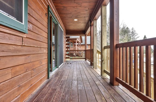 Watersmeet Cabin | Lakeside wilderness resort cabin with dock, fire pit, on-site store, bait shop!