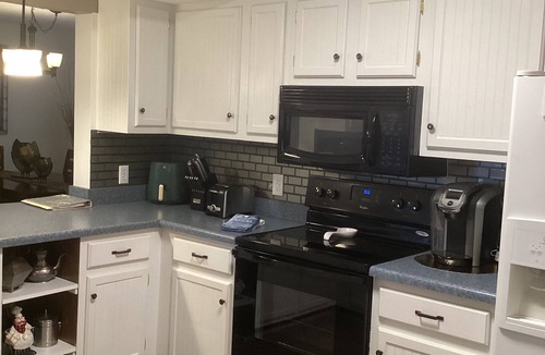 Osage Beach Condo | Lakeview condo, Quite vacation place, Lots of activities, Slip included!
