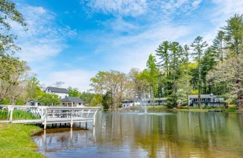 Flat Rock House | Lakeview Cottage - Unit 305