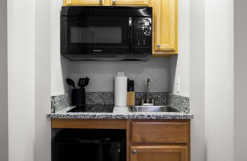 Acme Condo | Lakeview Golf Retreat 1BDR Condo 5057