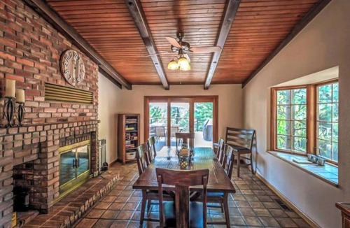 Lakehead House | Lakeview, Pool Table, Marina Close, Sleeps 16 - Shasta Lakeshore Retreat #8