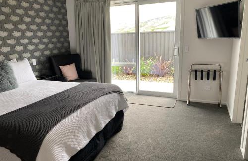 Lowburn House | Lakeview Terrace Accommodation