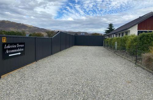 Lowburn House | Lakeview Terrace Accommodation