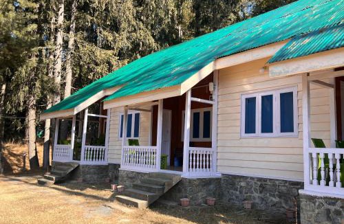 Pahalgam House | Lala Ji coasy cottage