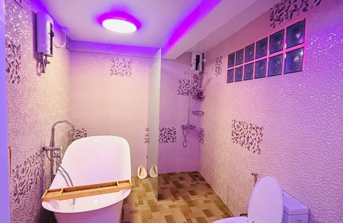 Puerto Princesa City Centre Hotel | Lala Panzi