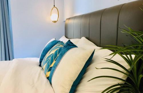Project 8 Apartment | Lala's Cabin